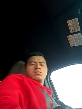 Popm010101 online show from November 2025 12:16:01 PM