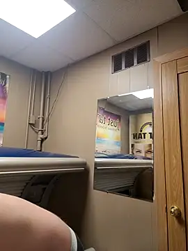 gronammo85 online show from October 2025 11:46:02 PM