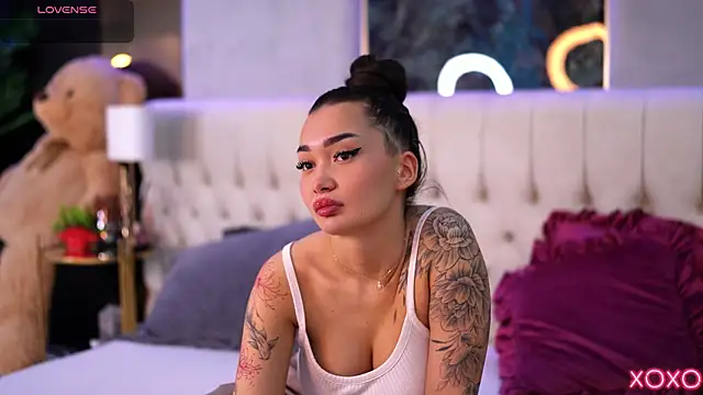 SashaFerrera online show from October 2025 07:46:02 PM