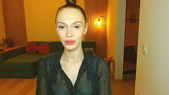 Snapshot of Lady_Sunshine_ chatting on December 2025 07:42:02 AM Lady Sunshine online show from December 2025 07:42:02 AM