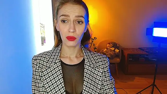 Snapshot of Lady_Sunshine_ chatting on February 2026 07:49:02 AM Lady Sunshine online show from February 2026 07:49:02 AM