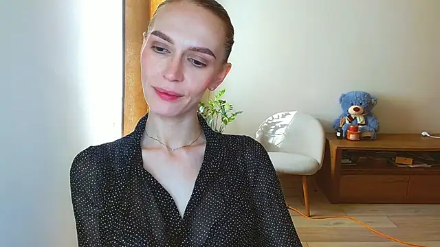 Lady Sunshine  online show from April 2026 05:44:02 AM