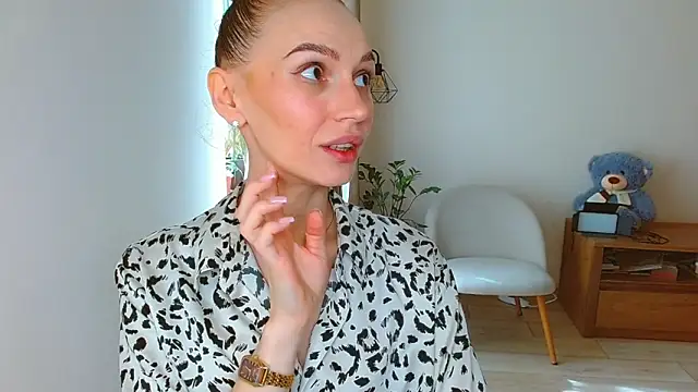 Snapshot of Lady_Sunshine_ chatting on May 2026 06:29:01 AM Lady Sunshine online show from May 2026 06:29:01 AM