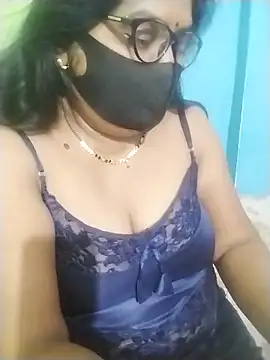 Snapshot of fuunalka chatting on November 2025 05:46:01 PM fuunalka online show from November 2025 05:46:01 PM