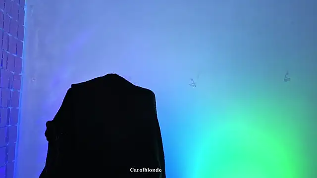 Carolblonde online show from November 2025 02:54:02 AM