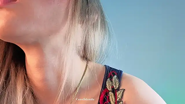 Carolblonde online show from March 2026 11:43:01 PM