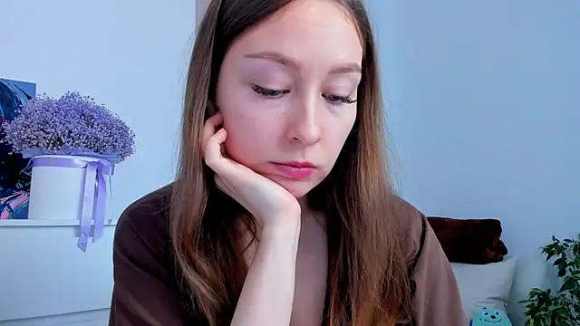 Snapshot of marilinaal chatting on October 2025 07:32:02 AM marilinaal online show from October 2025 07:32:02 AM