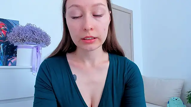 Snapshot of marilinaal chatting on September 2025 07:30:02 AM marilinaal online show from September 2025 07:30:02 AM