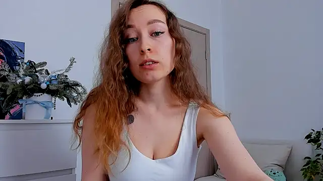Snapshot of marilinaal chatting on February 2025 07:08:01 AM marilinaal online show from February 2025 07:08:01 AM