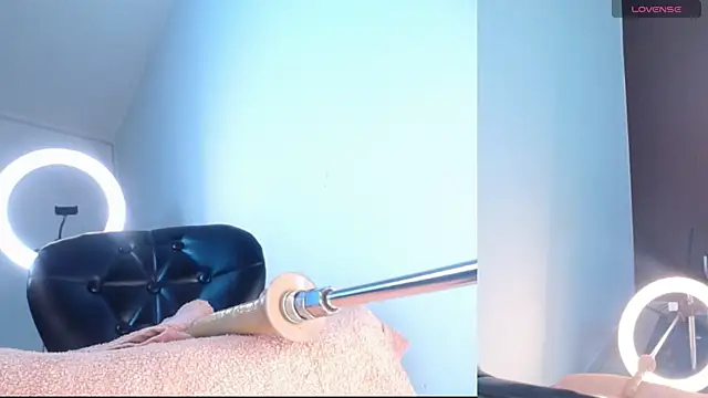 luciana hunters online show from November 2025 12:39:02 PM