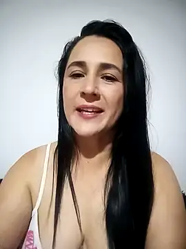 Alanna 11 online show from October 2025 03:49:02 AM