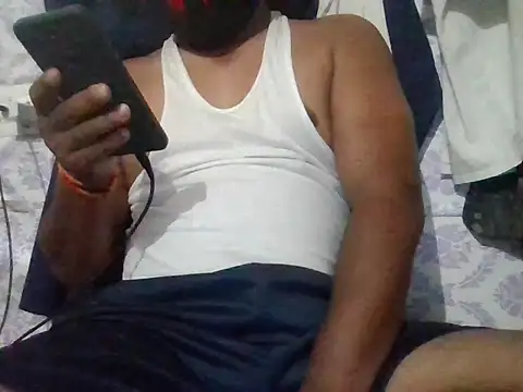 Snapshot of Mohan_Patel_35 chatting on November 2025 04:55:02 PM Mohan Patel 35 online show from November 2025 04:55:02 PM