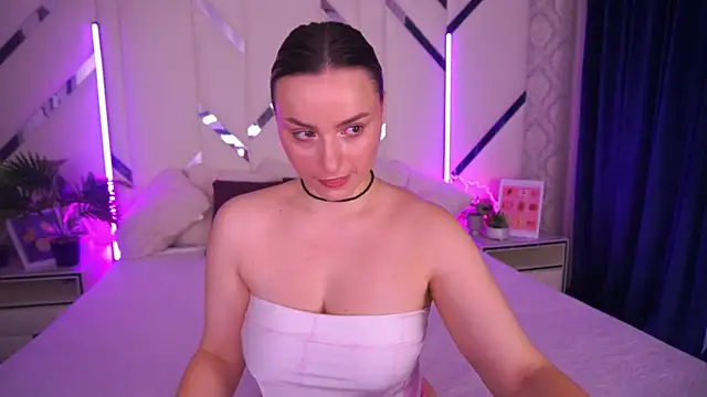 LindsieGreyy online show from November 2025 08:13:01 AM