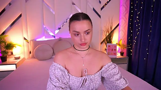 LindsieGreyy online show from February 2026 08:46:02 AM