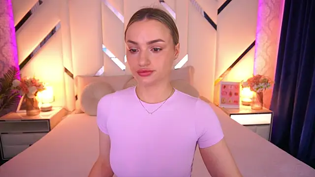 LindsieGreyy online show from May 2026 05:51:02 AM