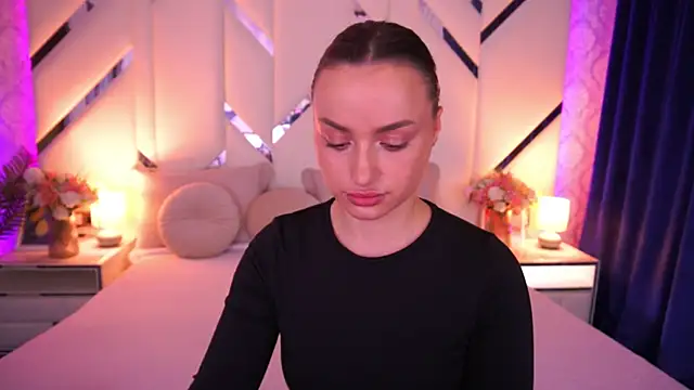 LindsieGreyy online show from April 2026 06:29:02 AM