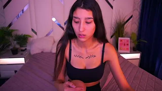 CharmMocco online show from January 2026 03:04:01 PM