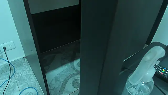 Andrea Tobar online show from February 2025 05:29:02 AM