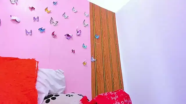 camilagreeco online show from December 2025 01:45:01 PM