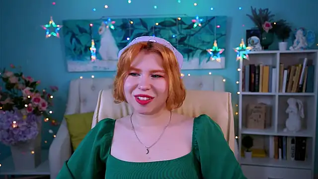 Snapshot of MitsukiMun chatting on February 2025 12:27:01 PM MitsukiMun online show from February 2025 12:27:01 PM