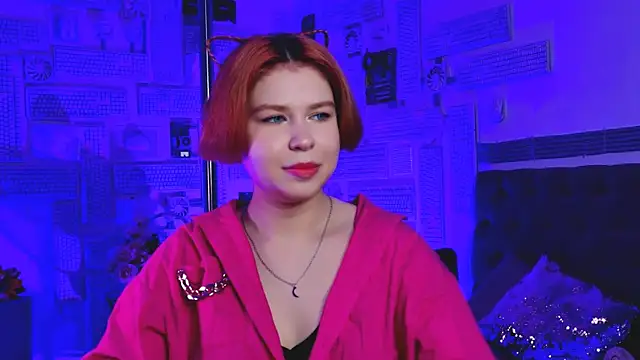 Snapshot of MitsukiMun chatting on March 2025 03:17:02 PM MitsukiMun online show from March 2025 03:17:02 PM