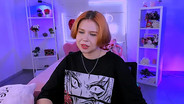 Snapshot of MitsukiMun chatting on March 2025 10:59:01 PM MitsukiMun online show from March 2025 10:59:01 PM