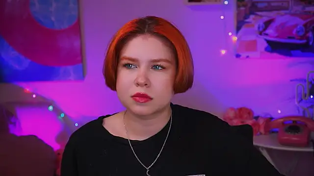 Snapshot of MitsukiMun chatting on March 2025 12:41:01 PM MitsukiMun online show from March 2025 12:41:01 PM