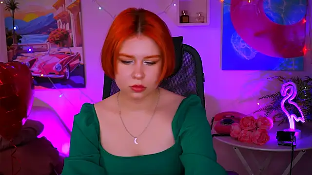 Snapshot of MitsukiMun chatting on February 2025 12:40:01 PM MitsukiMun online show from February 2025 12:40:01 PM