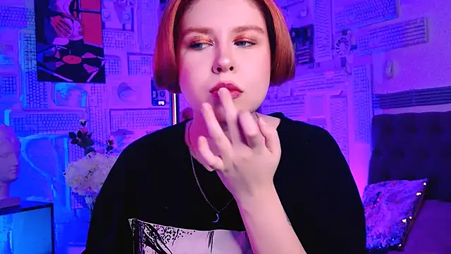 Snapshot of MitsukiMun chatting on March 2025 04:22:02 PM MitsukiMun online show from March 2025 04:22:02 PM