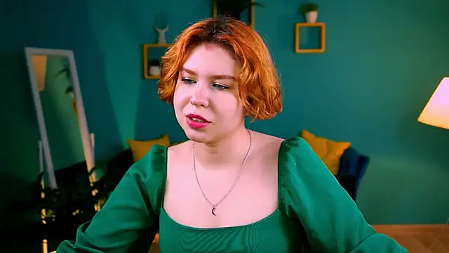 Snapshot of MitsukiMun chatting on March 2025 06:18:01 PM MitsukiMun online show from March 2025 06:18:01 PM