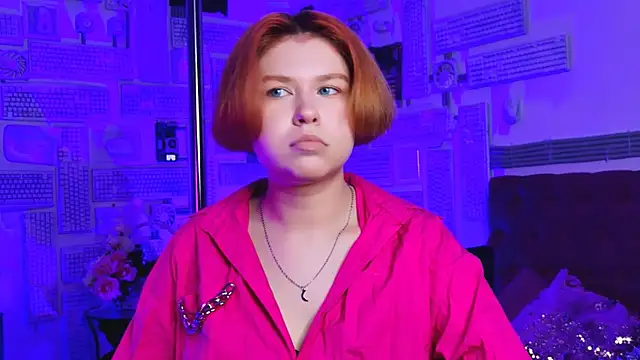 Snapshot of MitsukiMun chatting on March 2025 12:11:02 PM MitsukiMun online show from March 2025 12:11:02 PM