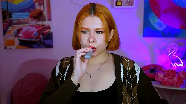 Snapshot of MitsukiMun chatting on February 2025 03:53:01 PM MitsukiMun online show from February 2025 03:53:01 PM