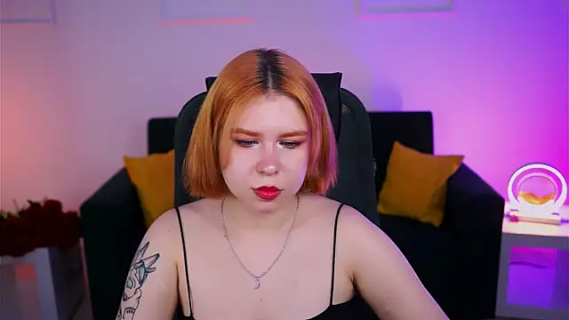 Snapshot of MitsukiMun chatting on February 2025 03:16:01 PM MitsukiMun online show from February 2025 03:16:01 PM