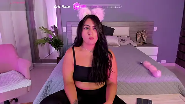 Mia cm online show from December 2025 07:47:02 PM