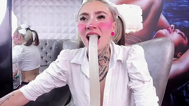 miss   angel online show from March 2025 06:17:02 PM