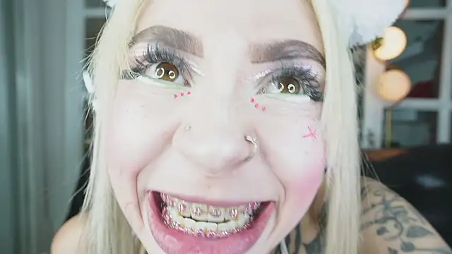 miss   angel online show from February 2026 11:09:02 AM