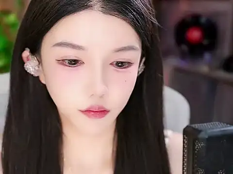 vv-77 online show from December 2025 06:25:01 PM