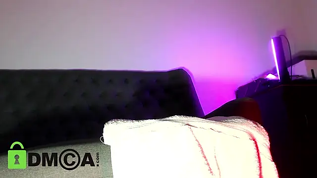nofacecali online show from March 2026 12:34:02 AM