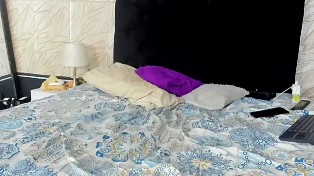 ChanelleJohnson  online show from December 2025 11:16:02 PM