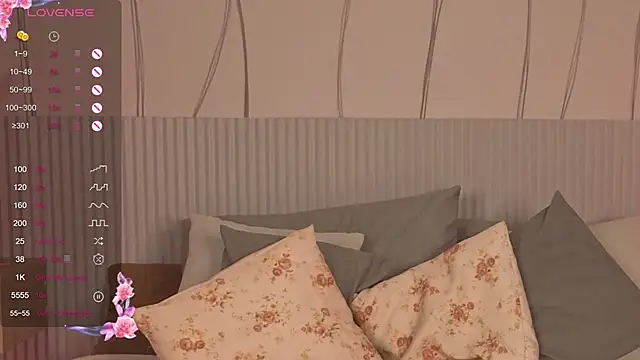 Snapshot of JoYung chatting on October 2025 04:25:02 AM JoYung online show from October 2025 04:25:02 AM