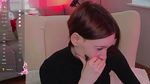 Snapshot of JoYung chatting on October 2025 04:47:01 AM JoYung online show from October 2025 04:47:01 AM