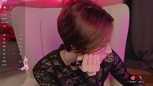 Snapshot of JoYung chatting on October 2025 04:17:02 AM JoYung online show from October 2025 04:17:02 AM