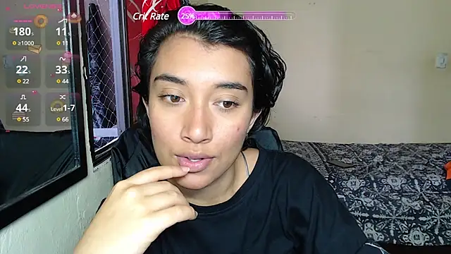Snapshot of Robin_H00t chatting on February 2025 09:44:02 PM Robin H00t online show from February 2025 09:44:02 PM