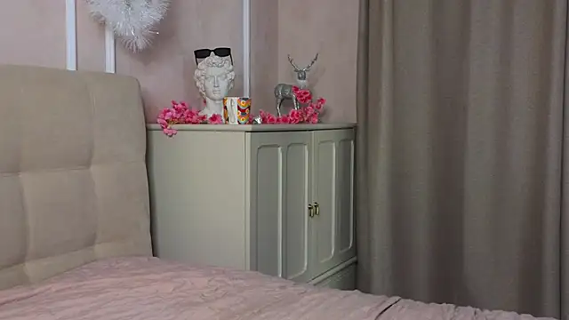 ColleenCox online show from February 2025 01:22:01 AM