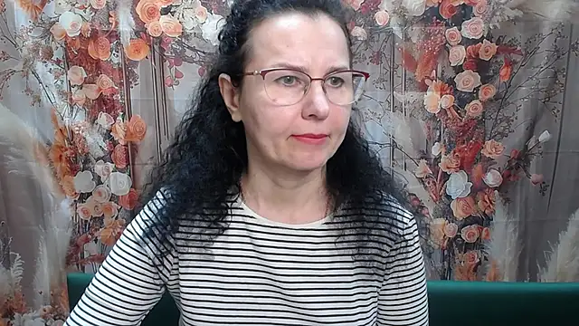 Snapshot of Miroslava_Happi chatting on April 2026 05:49:02 AM Miroslava Happi online show from April 2026 05:49:02 AM