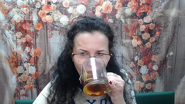 Snapshot of Miroslava_Happi chatting on May 2026 05:38:02 AM Miroslava Happi online show from May 2026 05:38:02 AM