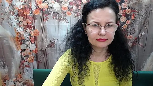 Miroslava Happi online show from April 2026 05:25:02 AM