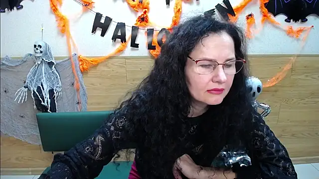 Snapshot of Miroslava_Happi chatting on November 2025 06:39:01 AM Miroslava Happi online show from November 2025 06:39:01 AM