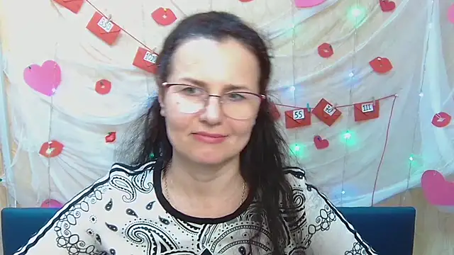 Snapshot of Miroslava_Happi chatting on March 2025 04:12:02 PM Miroslava Happi online show from March 2025 04:12:02 PM