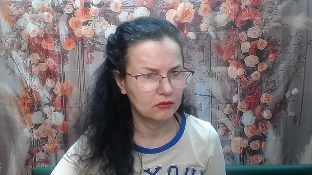 Miroslava Happi online show from March 2026 06:18:01 AM